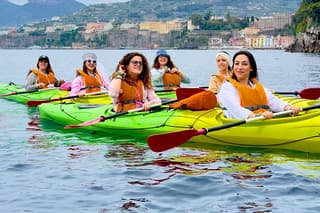 Kayaking in Sorrento private daily Kayak Tour