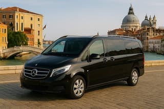 Private Transfer from Milan to Venice P.le Roma