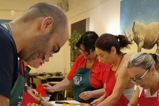 Sicilian cuisine with the Loredana chef and visit the bell tower