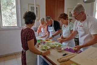 Ostuni: Fried Panzerotti and Puccitedde Cooking Class