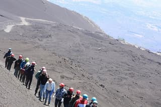 Mount Etna Walking Tour from 2500 m to 3000 m with Cable Car and Guide