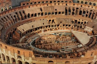 VIP Colosseum & Roman Forum Small Group Guided Tour