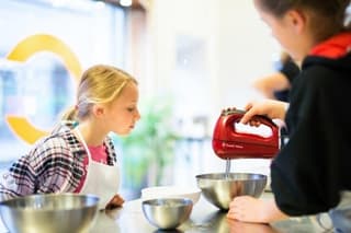 Fun Family Cooking Experience