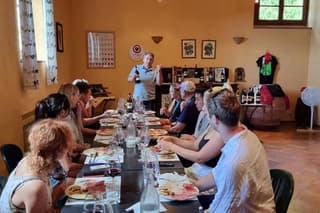 Chianti: Wine Tour & Tasting in Tuscany near San Gimignano