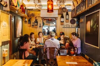 Venice Food Tour: Sunset Cicchetti & Wine Tasting