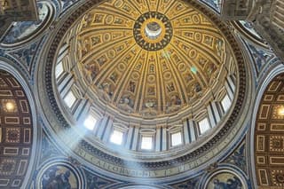Saint Peter’s Basilica & Grottes Tour with Dome Access
