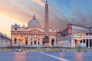 St. Peter's Basilica and Papal Tombs Guided Tour