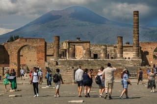 Pompeii Archaeological Park Day Visit
