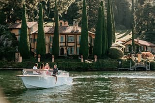 Private Luxury Cruise with Prosecco in Lake Como at its finest