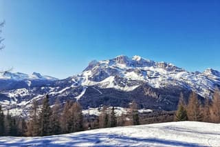 Private Guided Snow Hike in Cortina