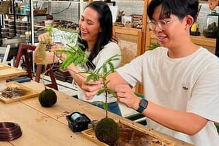 Japanese Kokedama Class in Milan’s Navigli District