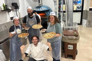 Naples Old Style Neapolitan Pizza and Local Wine by Night