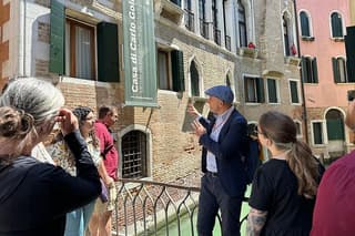 Venice Walking Tour from the Train Station to Rialto