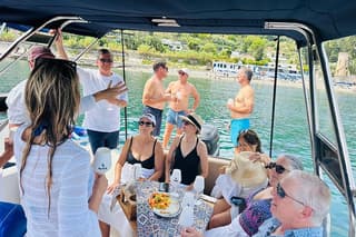 3-hour excursion by PRIVATE Boat to Taormina with Aperitif