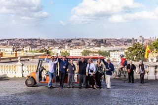 Rome VIP Food Tour by Golf Cart with Pasta and Gelato