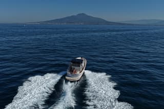 Unlimited Luxury Charter Experience (Free Day at sea)