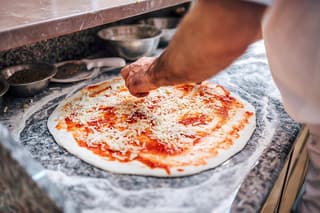 Pizza and Tiramisu Making Class in Naples