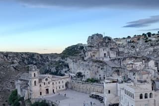 Complete Sassi of Matera Small Group Walking Tour with Tasting