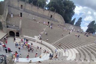 Pompeii & amalfi coast private tour