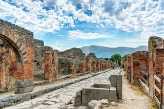 Pompeii Private Skip the Line Tour with a Local Guide