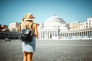 Naples Private Photoshoot in Historic Center and Waterfront