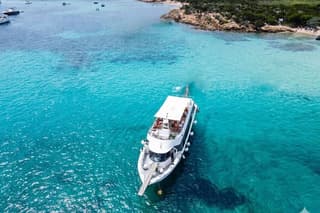 Boat tour in the Archipelago of La Maddalena