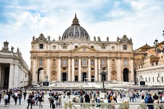 St. Peter's Basilica Reserved Entry with Digital Audio App