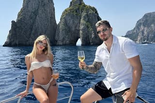 Capri Private Boat Tour for Couples - Perfect for Honeymoon