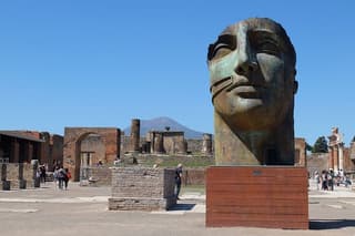 Pompeii Experience Day Trip with Easy Lunch from Sorrento