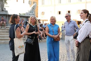 Half-day walking food & wine tour from Pantheon to Trastevere