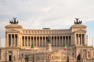 Rome Vittoriano Monument Terrace and Palazzo Venezia Entry Ticket