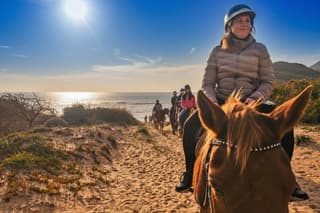 Horseback Riding for Experts in Lake Baratz from Alghero