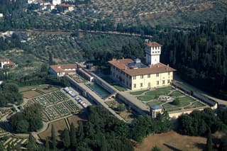 Private Visit Florence to the Villas of Castello and Petraia