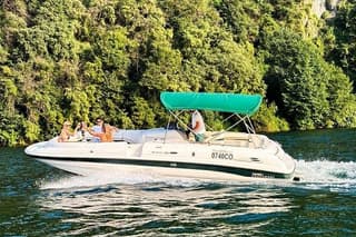 Explore Lake Como Boat Tours with Scenic Views
