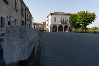 Guided Archaeological Walk of Concordia with Aperitif Option