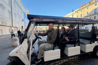 Rome Highlights: Relaxed Golf Cart Tour
