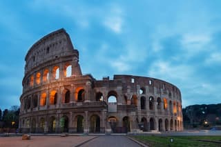 Colosseum All Access Underground Tour with Roman Forum