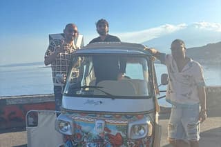 Photo tour by bee calessino between Taormina and Castelmola