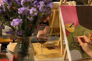 Paint and Sip Experience in a Creative Wine Bar in Porta Venezia