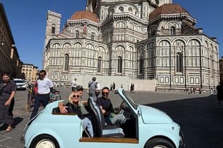 Vintage Fiat 500 Spiaggina Tour Through Florence