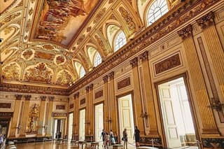 From Naples: Caserta Day Trip in Royal Palace and Designer Outlet
