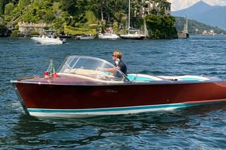 Wooden boat tour on Lake Como with Italian aperitif