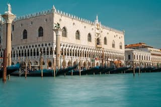Doge's Palace Guided Tour Skip the Line Access and Dungeon