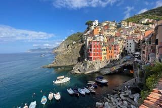 Cinque Terre Day Tour with Optional Pisa from Florence
