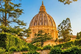 Rome: St. Peter's Basilica & Crypts Guided Tour