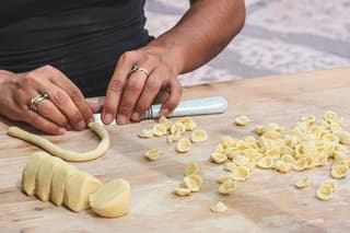Monopoli Pasta Making Experience with Dinner Wine and Limoncello