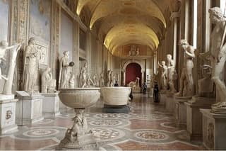 Vatican Museum and The Sistine Chapel tour with Guide