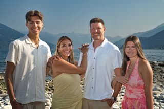 Family Photography Experience on Lake Como
