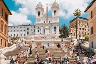 Private Walking Tour: Pantheon, Trevi Fountain, Squares & More