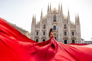 Milan Flying Dress Photoshoot Duomo